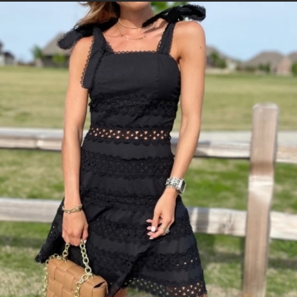 Gorgeous little black dress- NWT